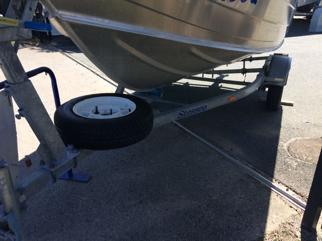 USED 2009 STESSCO SF420 SIDE CONSOLE WITH 30HP ELECTRIC START YAMAHA FOR SALE - Image 2